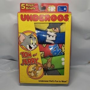 5 Boys' Tom And Jerry  Briefs Size 8